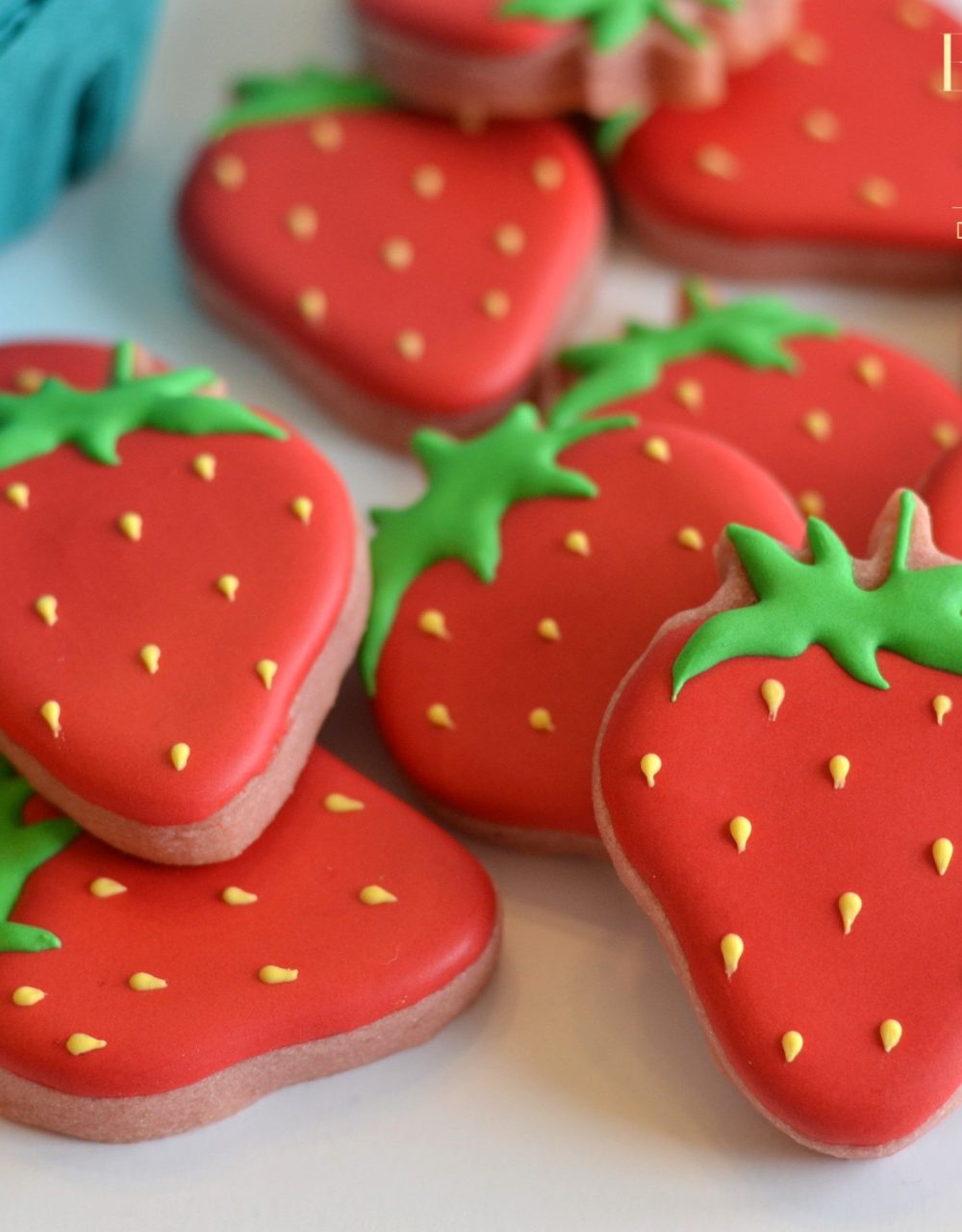 custom strawberry cookies